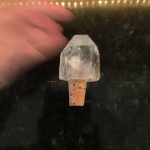 GEODE WINE Bottle Topper